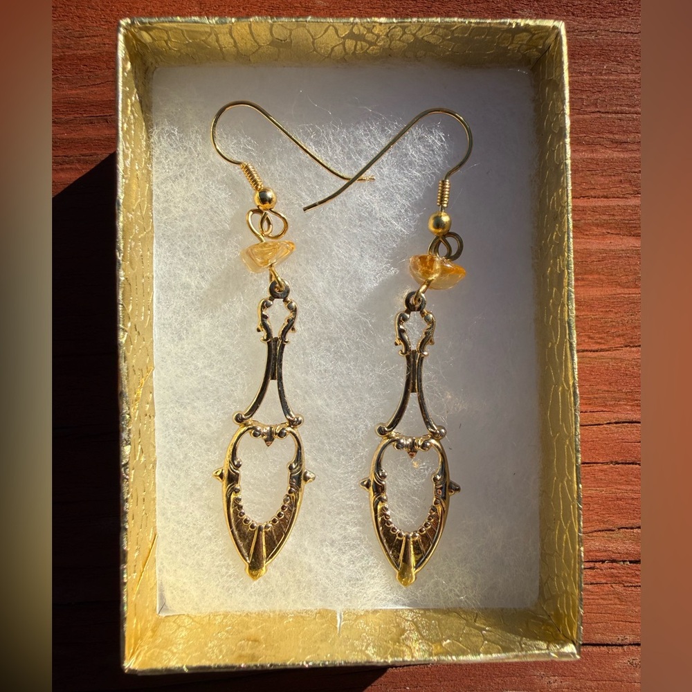 Elegant Gold Dangle Earrings